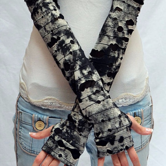 Trixy Xchange Accessories - Handmade Black & Grey Long Gloves